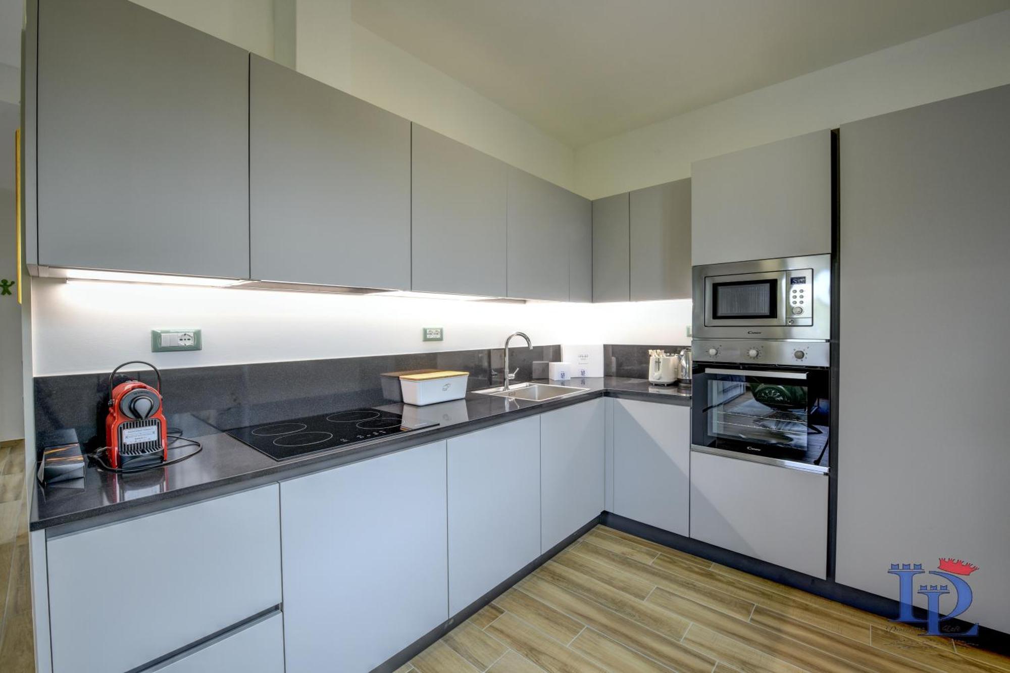 Apartment Desenzanoloft Official Partner Marriott Homes & - Palazzo Visconti Luxury *