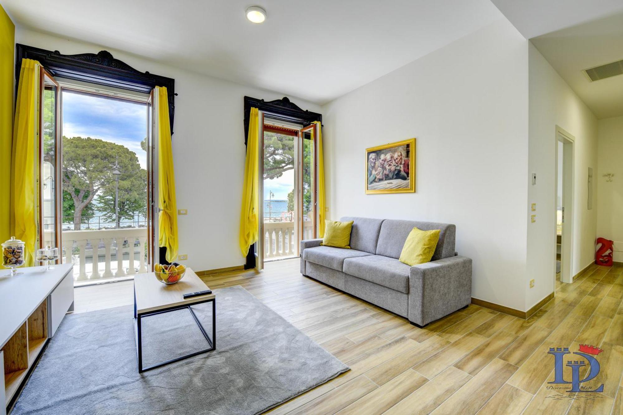 Desenzanoloft Official Partner Marriott Homes & - Palazzo Visconti Luxury Desenzano del Garda