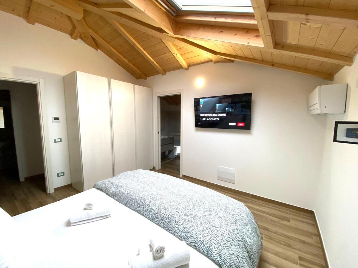 Desenzanoloft Official Partner Marriott Homes & - Palazzo Visconti Luxury Apartment Desenzano del Garda